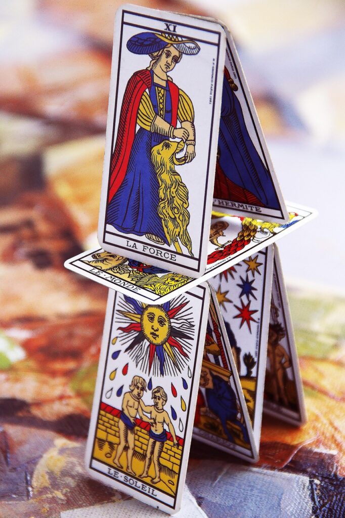 タロット占いの勉強法を無料で学ぶにはどうすればいい？